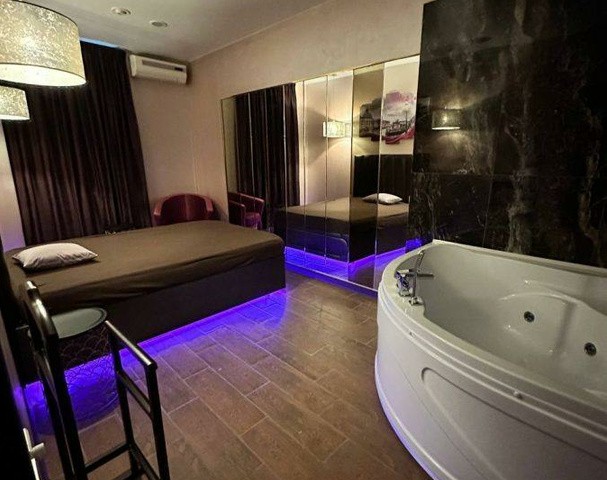 Koroleva Klub - Erotic Massage in Moscow, Russia