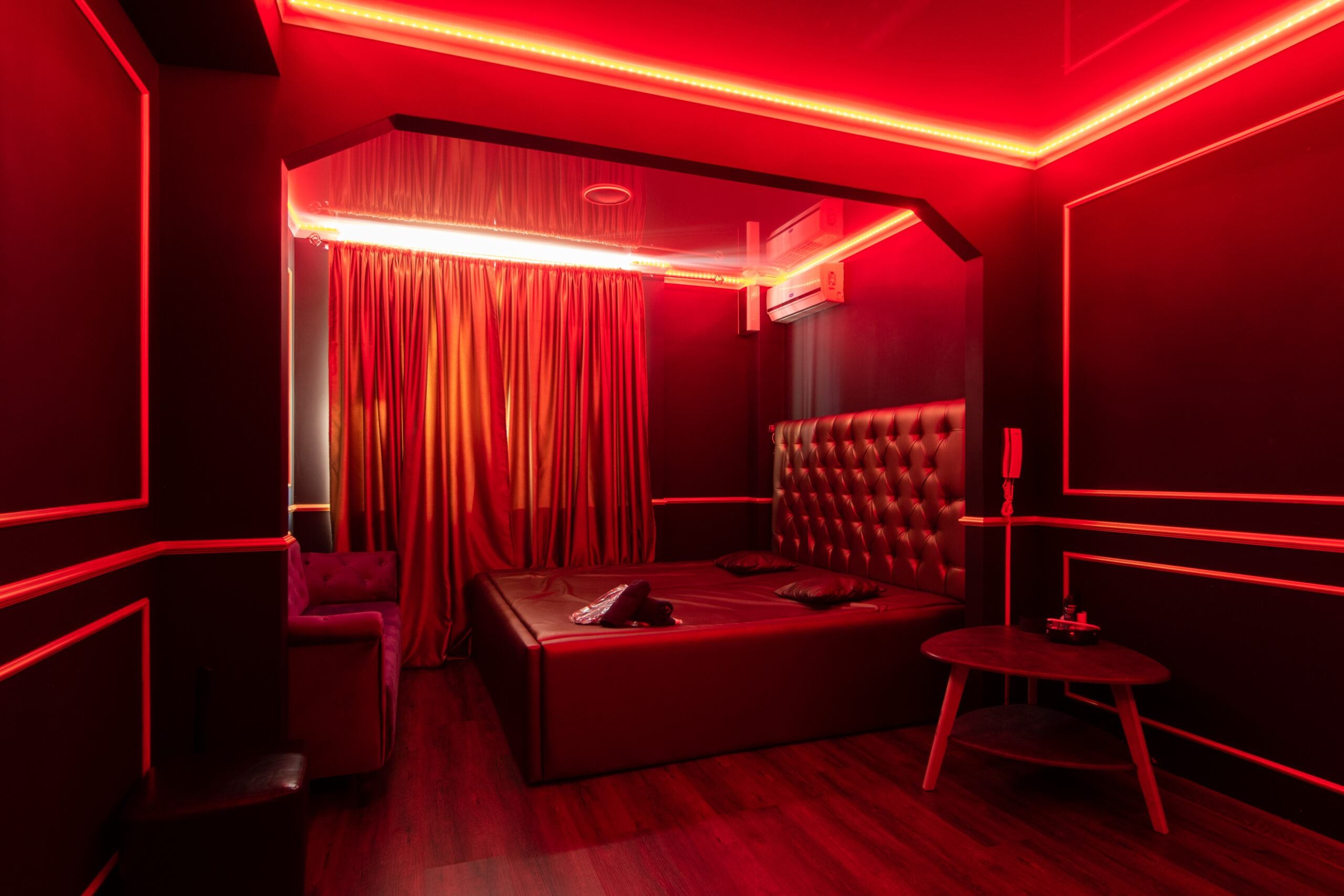 Muzhskoy Klub Flagman - Erotic Massage in Moscow, Russia