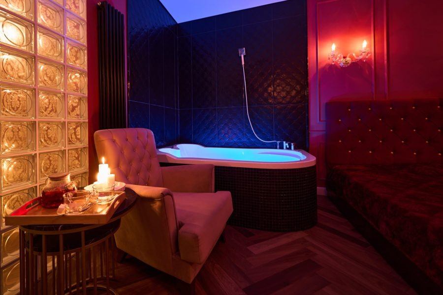 Rzhevskiy - Erotic Massage in Moscow, Russia