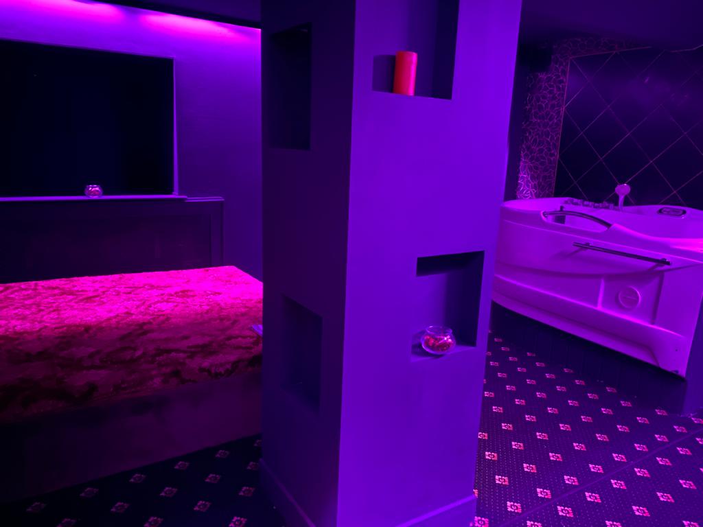 Салон эротического массажа Fetish (Salon Eroticheskogo Massazha Fetish) - Erotic Massage in Moscow, Russia