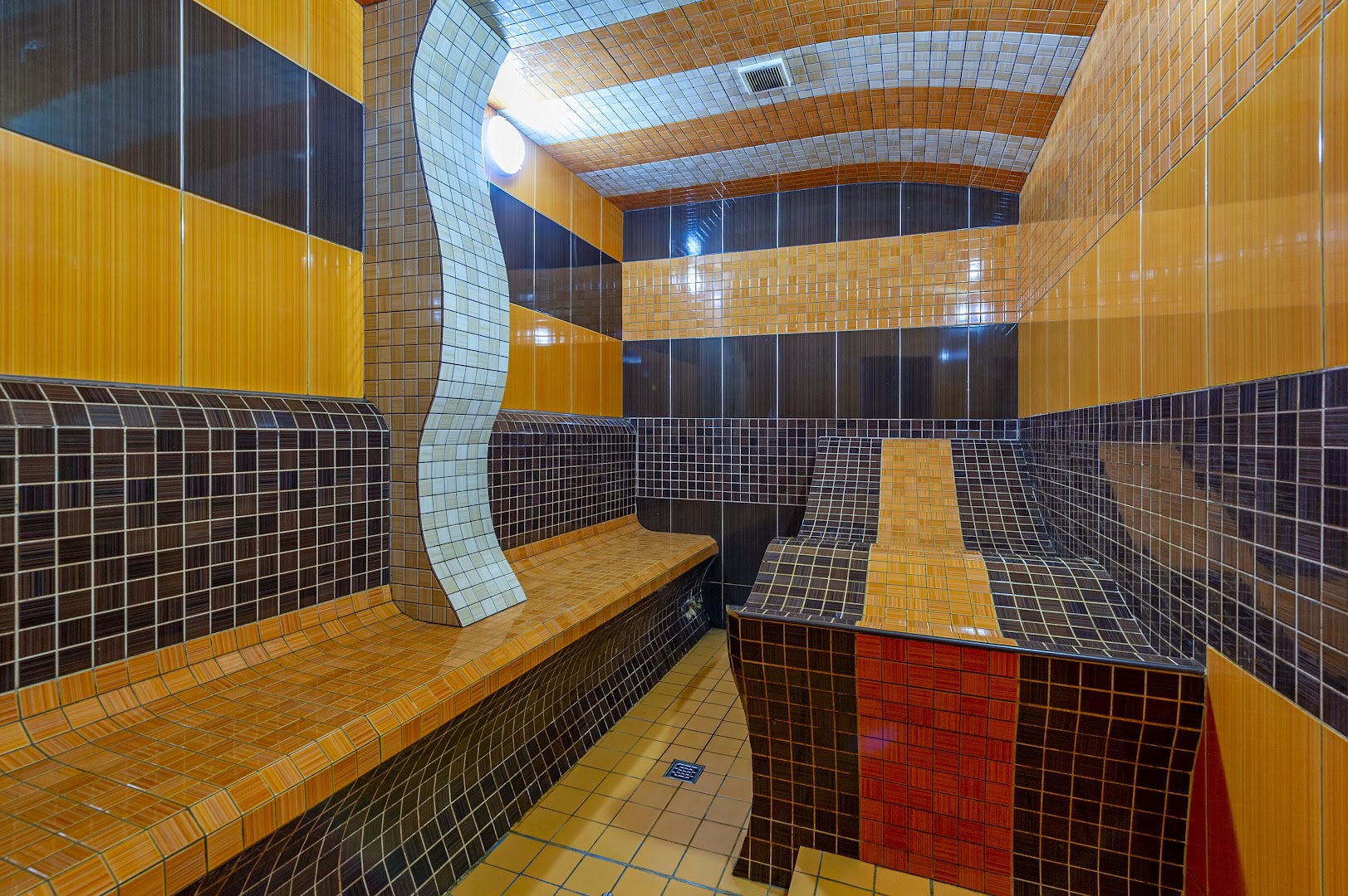 Salon Eroticheskogo Massazha 7 Massazhistok - Erotic Massage in Moscow, Russia