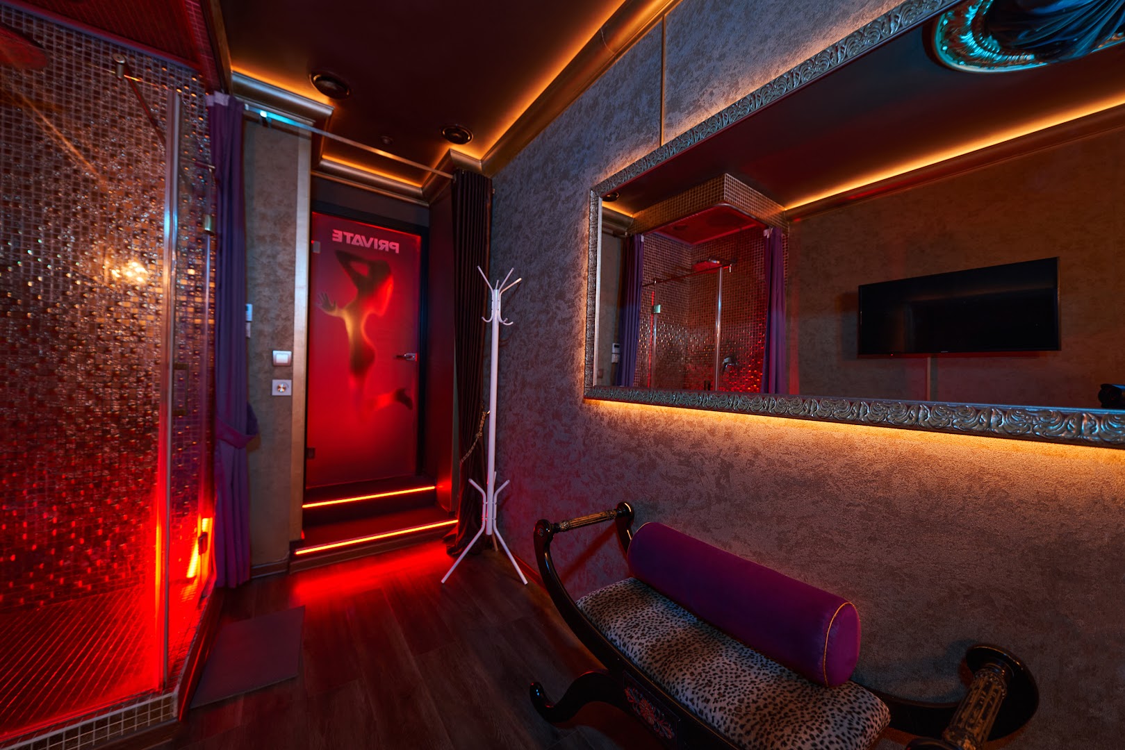 Vegas Club - Erotic Massage in Moscow, Russia