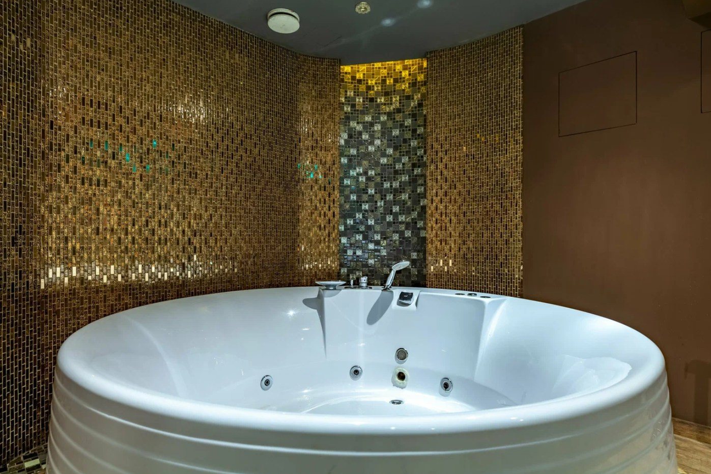 Vip City Space - Erotic Massage in Moscow, Russia