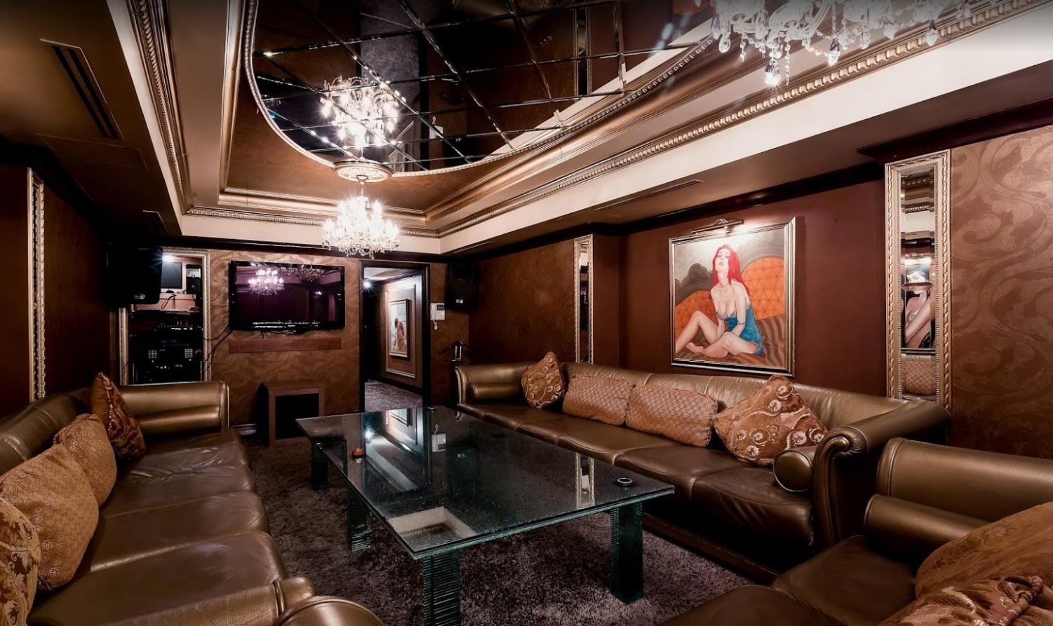 Egoist | Night Club Mayakovskaya | Bar, Club For Adults - Nightclub in Moscow, Russia