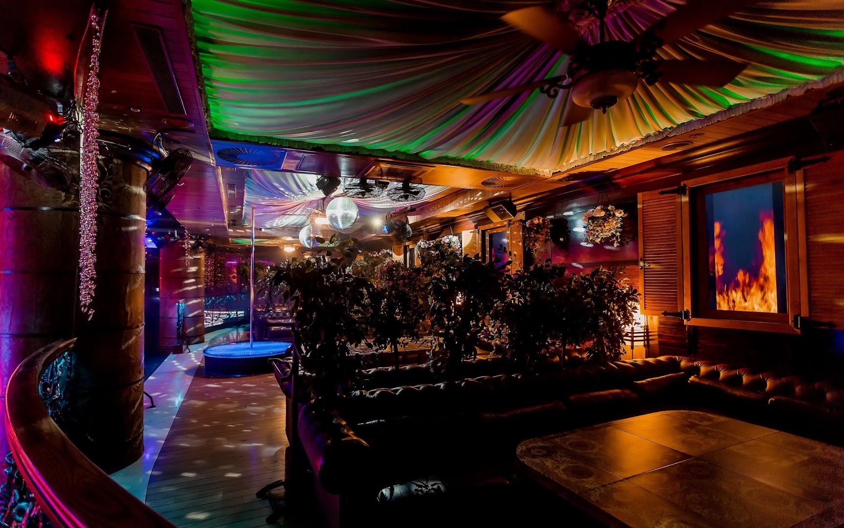 Egoist | Night Club Mayakovskaya | Bar, Club For Adults - Nightclub in Moscow, Russia