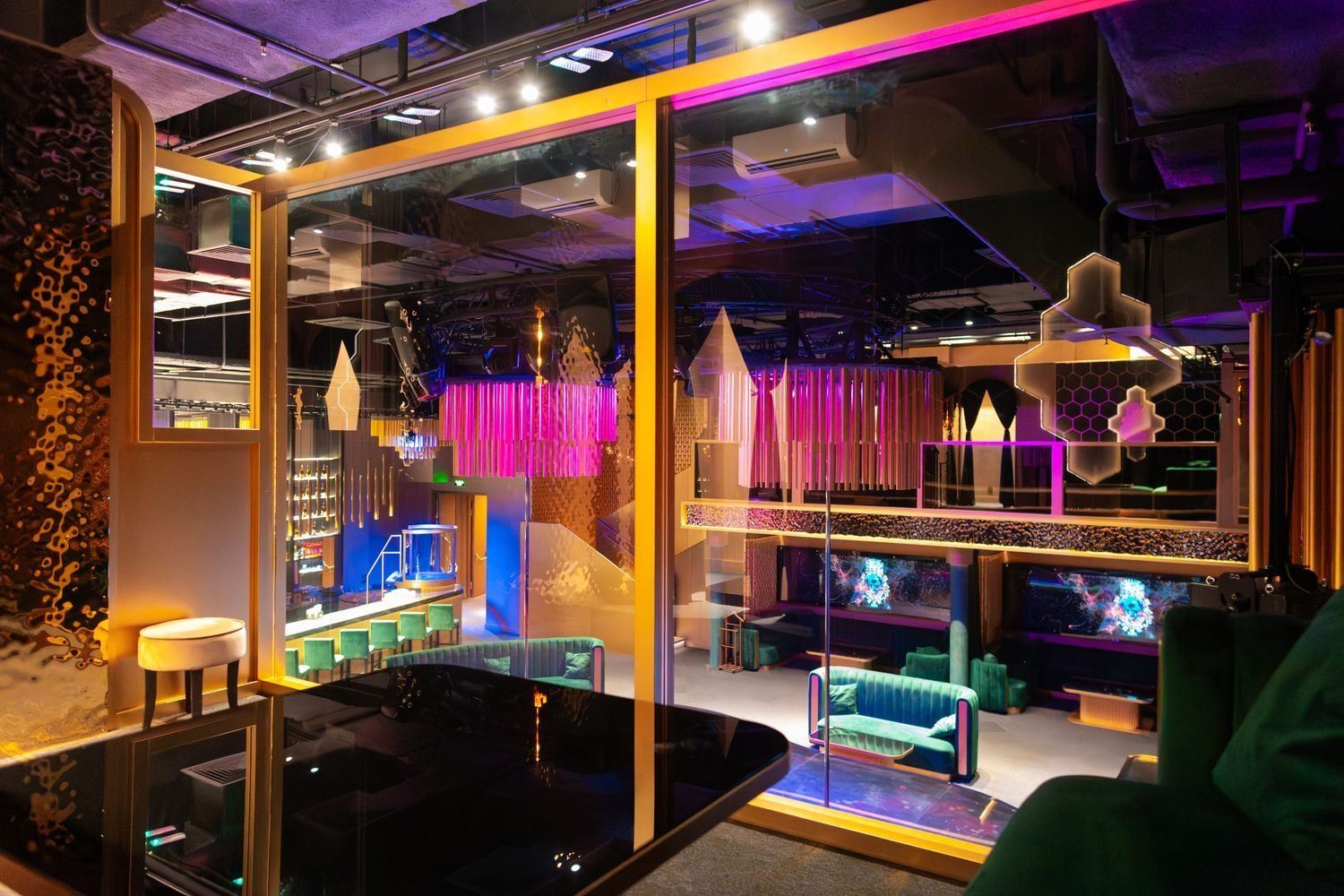 Hefner Strip Club - Nightclub in Moscow, Russia