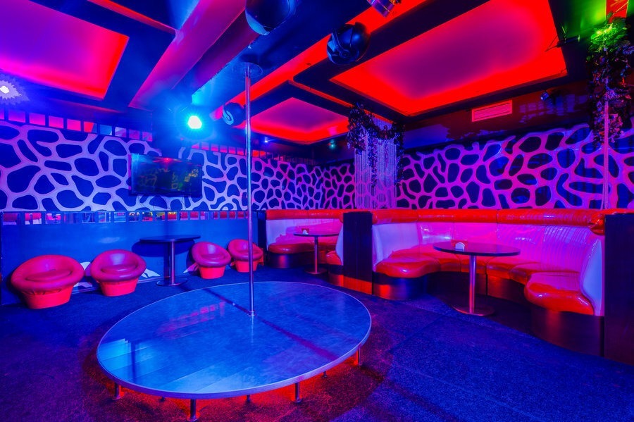 Klubnika | Striptiz - Klub Tul'skaya | Nochnoy Klub, Bar - Nightclub in Moscow, Russia