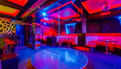 Клубника | Стриптиз - клуб Тульская | Ночной клуб, бар - Nightclub in Moscow, Russia