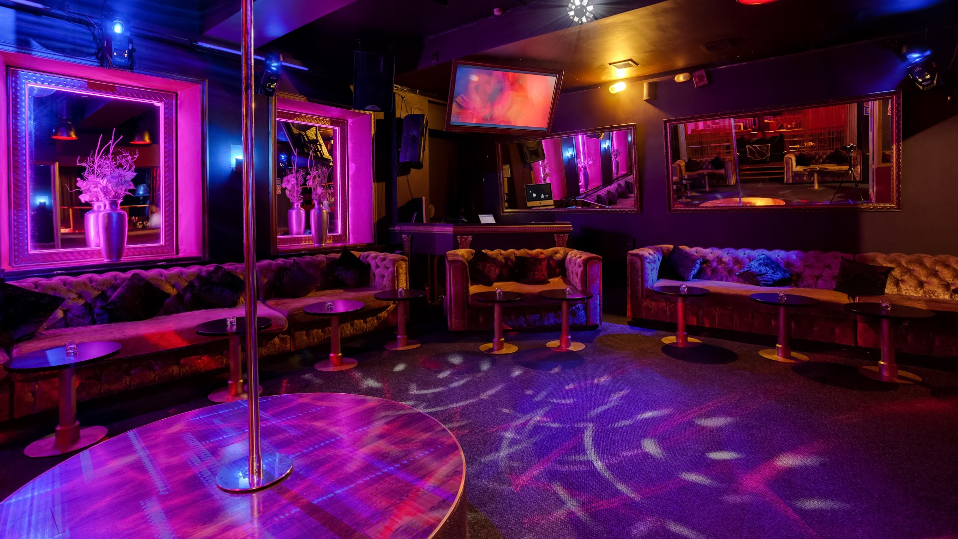 Macho Club - Nightclub in Moscow, Russia