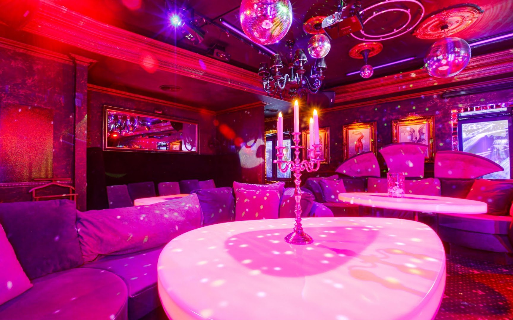 Мужской клуб Эгоист Голд (Muzhskoy Klub Egoist Gold) - Nightclub in Moscow, Russia