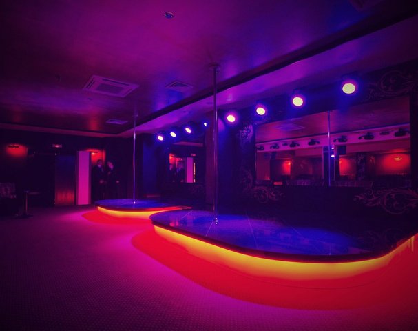 Сказка | Бар Партизанская | Ночной клуб, стриптиз, караоке - Nightclub in Moscow, Russia