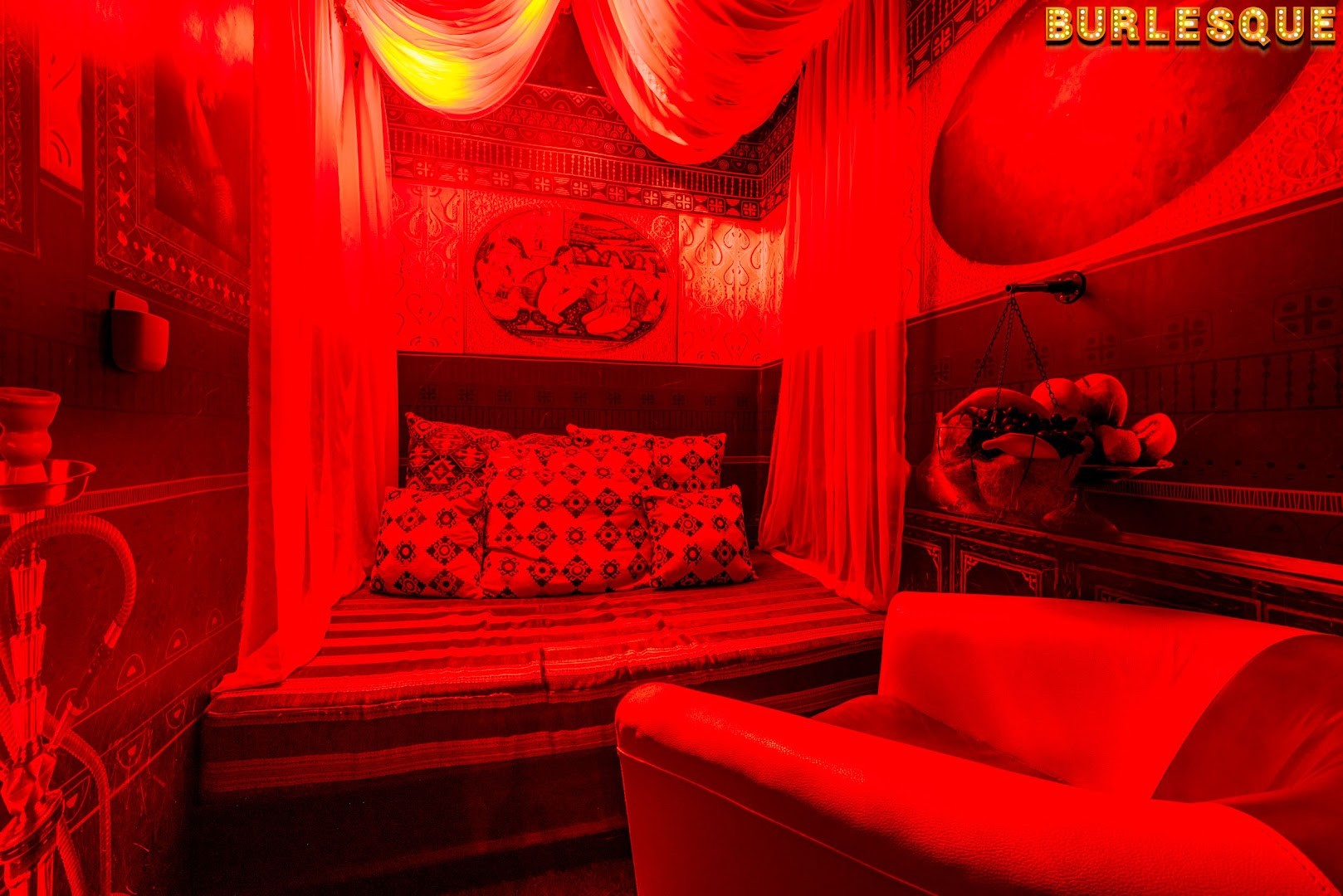 Strip Club Burlesque (Стриптиз-клуб Burlesque на Полежаевской | бар, караоке) - Nightclub in Moscow, Russia