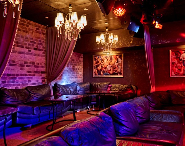 Strip Club Zazhigalka (Moscow) - Nightclub in Moscow, Russia