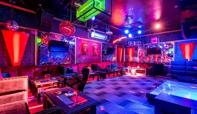 Стриптиз-клуб Burlesque на Полежаевской | бар, караоке - Nightclub in Moscow, Russia