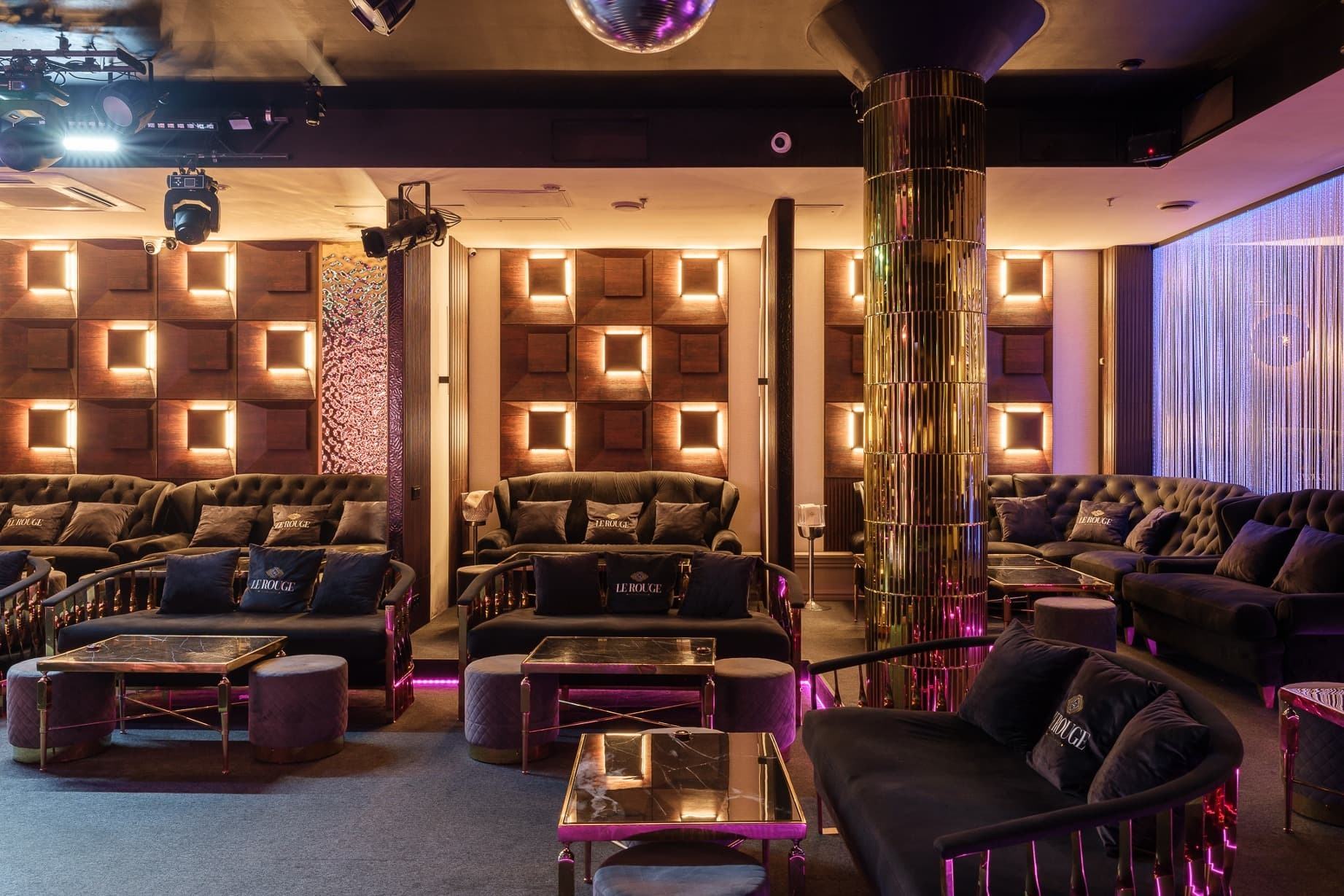 Стриптиз-клуб Cabaret Le Rouge - Nightclub in Moscow, Russia