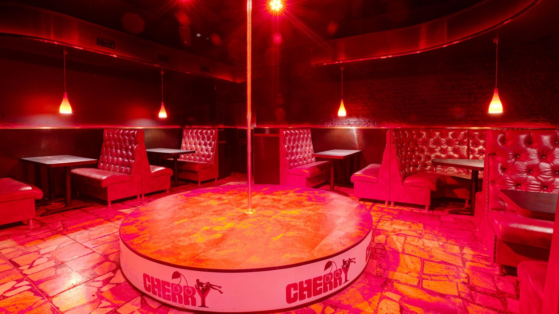 Striptiz-klub Cherry Club - Nightclub in Moscow, Russia