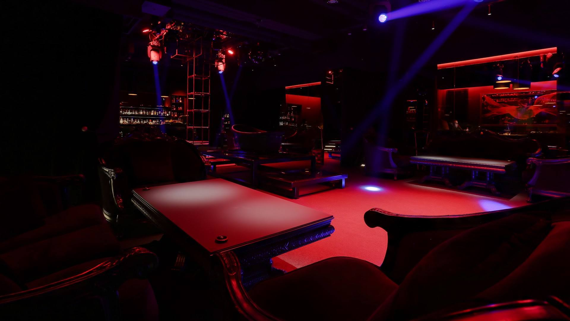 Striptiz-klub Nuar  - Nightclub in Moscow, Russia