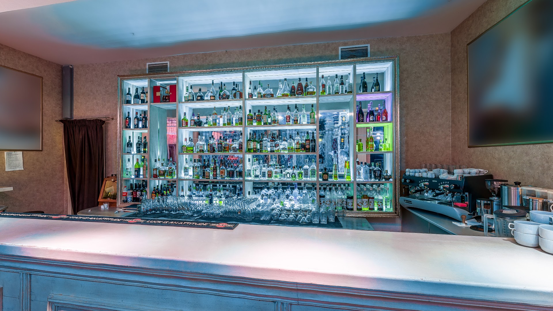 Striptiz-klub Roxbury - Nightclub in Moscow, Russia