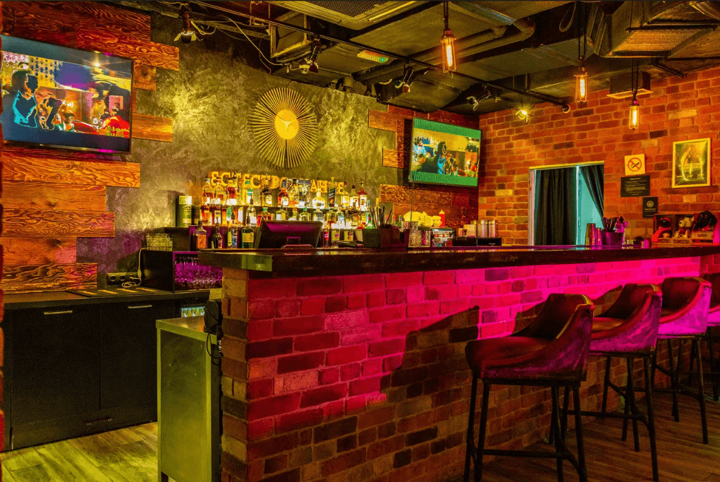 Striptiz-Klub Yestestvoznaniye (Moscow) - Nightclub in Moscow, Russia