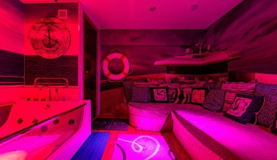 Virgins - Nightclub in Moscow, Russia