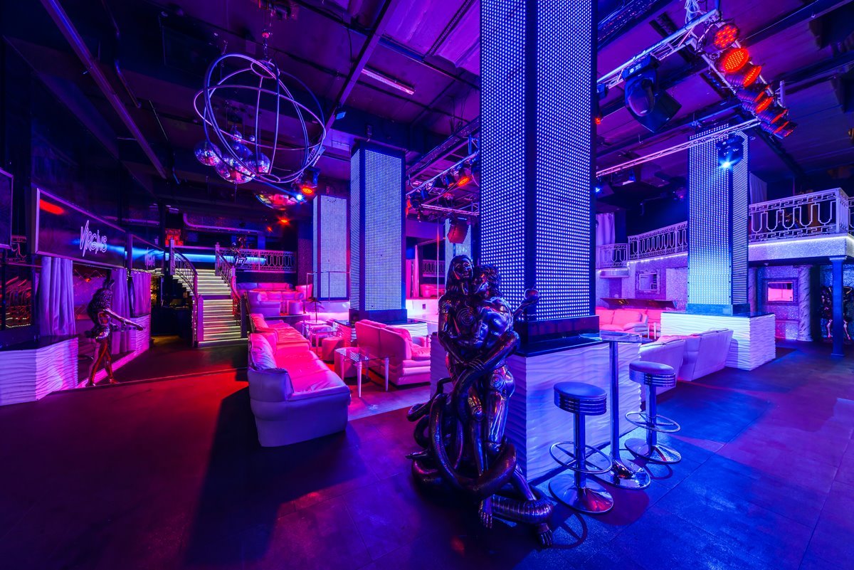 Virgins - Nightclub in Moscow, Russia