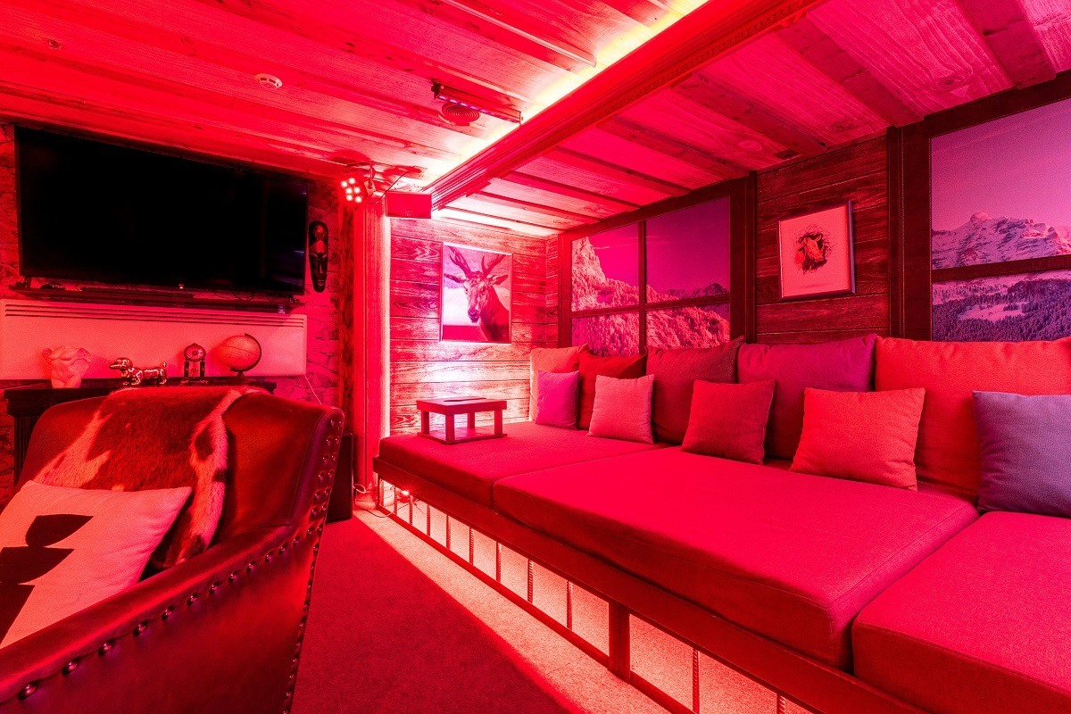 Virgins - Nightclub in Moscow, Russia
