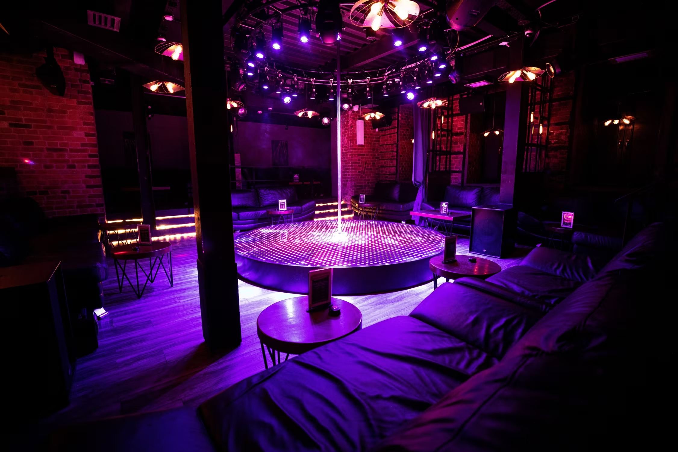 Zazhigalka - Nightclub in Moscow, Russia