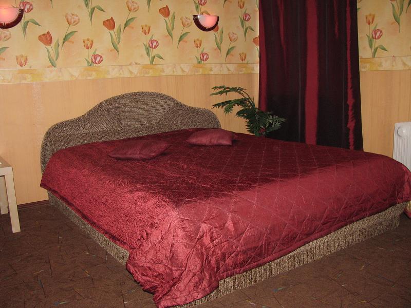 Beauty And The Beast - Swinger Club in Moscow, Russia