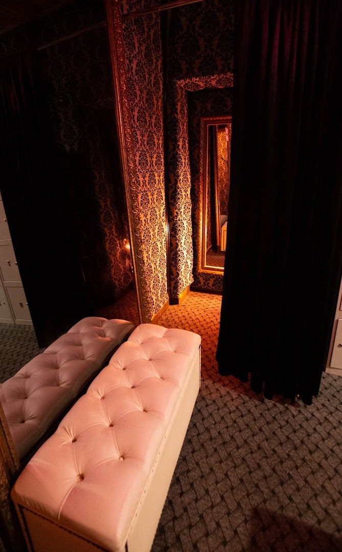 Закрытый клуб Vintage (Closed Club Vintage) - Swinger Club in Moscow, Russia