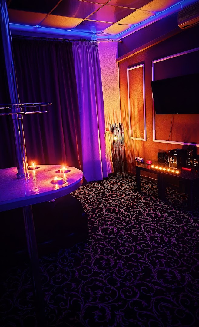 Lux Night - Erotic Massage in Naberezhnye Chelny, Russia