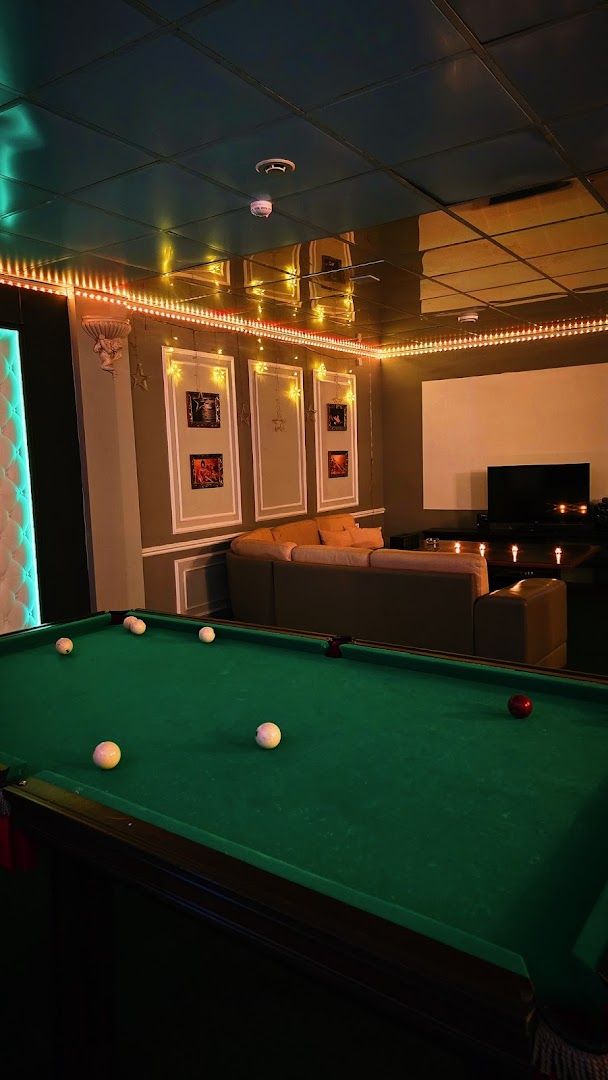 Lux Night - Erotic Massage in Naberezhnye Chelny, Russia