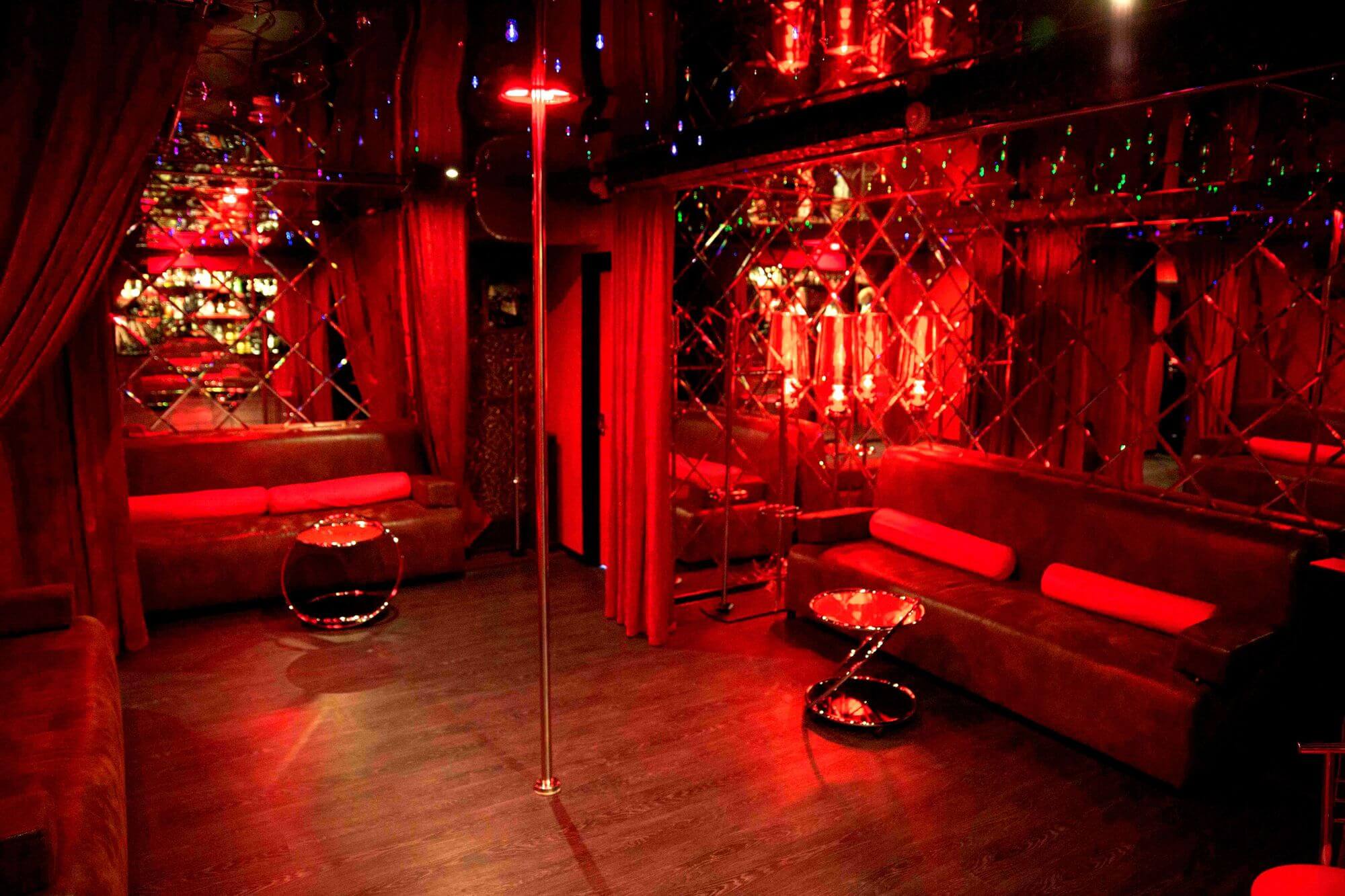 Caprice Man`s Club - Nightclub in Naberezhnye Chelny, Russia