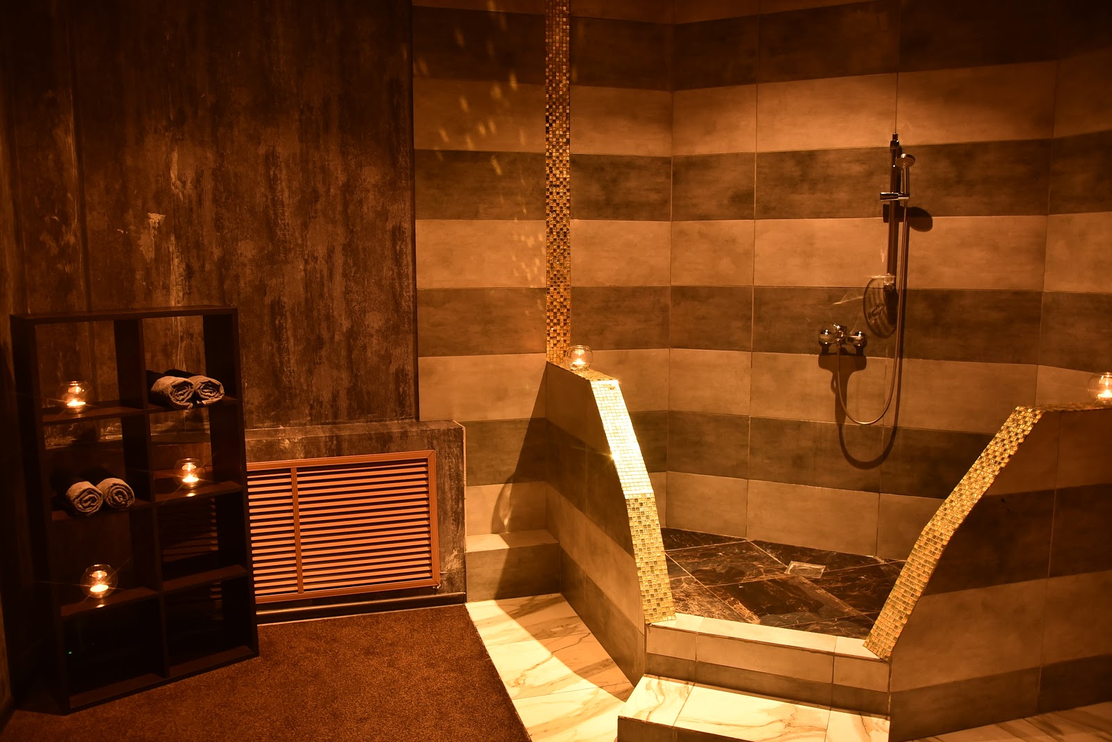 Versal' Eroticheskiy Massazh - Erotic Massage in Neftekamsk, Russia