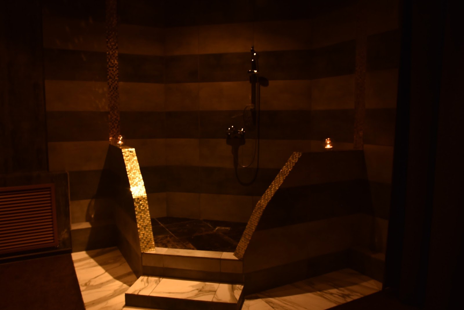 Versal' Eroticheskiy Massazh - Erotic Massage in Neftekamsk, Russia
