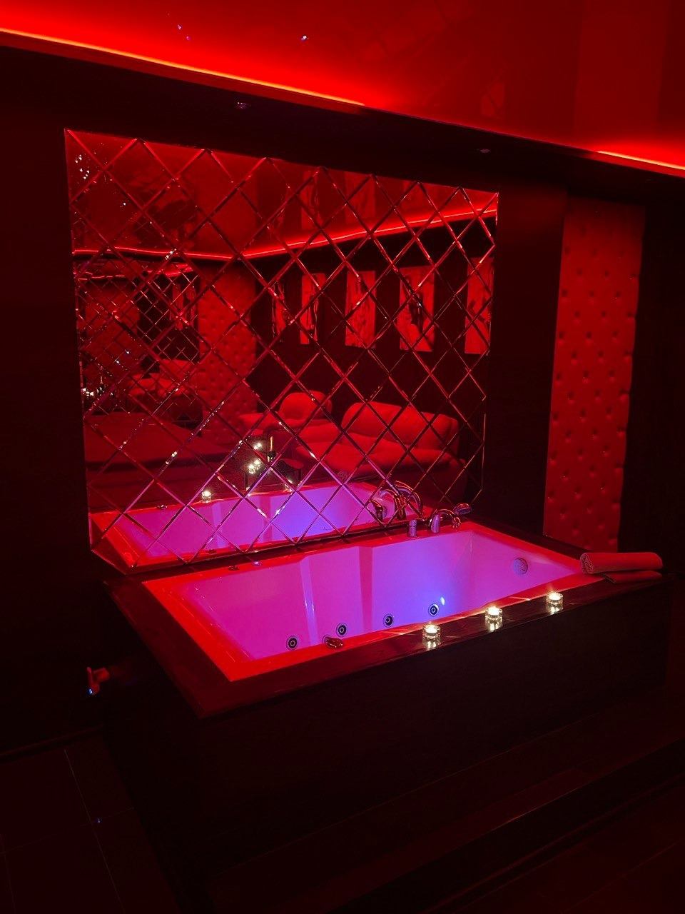 Muzhskoy Eroticheskiy Salon - Infiniti - Erotic Massage in Nizhnevartovsk, Russia