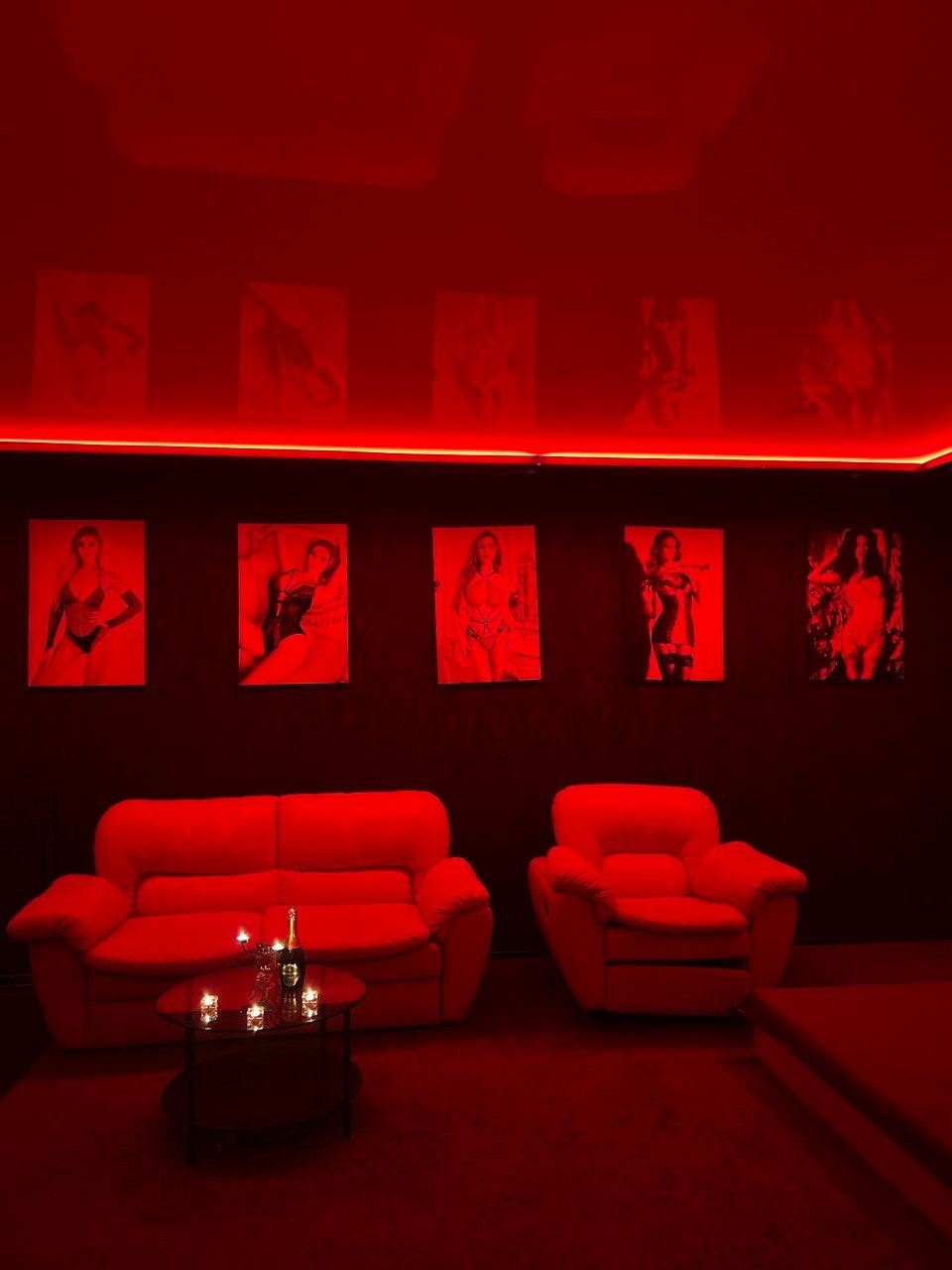 Muzhskoy Eroticheskiy Salon - Infiniti - Erotic Massage in Nizhnevartovsk, Russia
