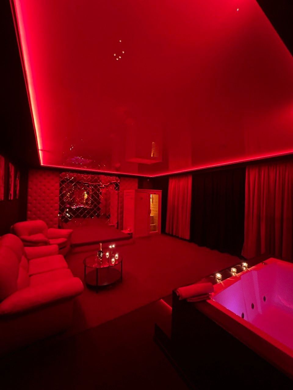 Muzhskoy Eroticheskiy Salon - Infiniti - Erotic Massage in Nizhnevartovsk, Russia