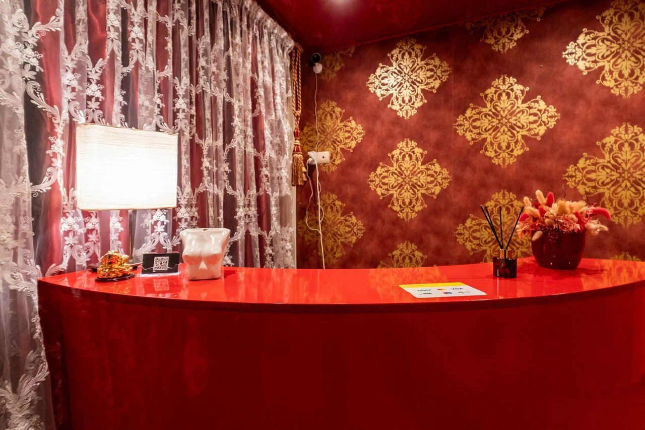 Iskusheniye (Temptation) - Erotic Massage in Nizhny Novgorod, Russia