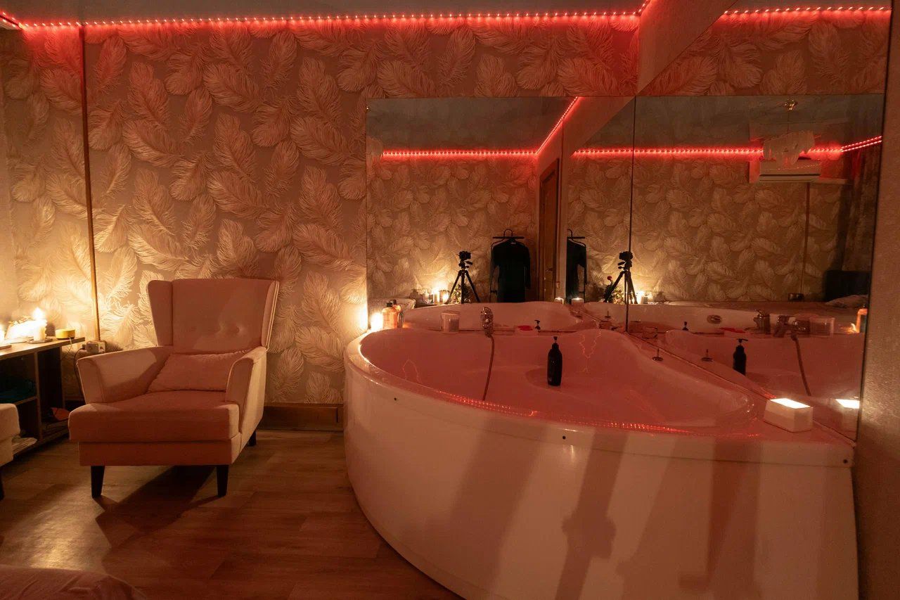 Iskusheniye (Temptation) - Erotic Massage in Nizhny Novgorod, Russia
