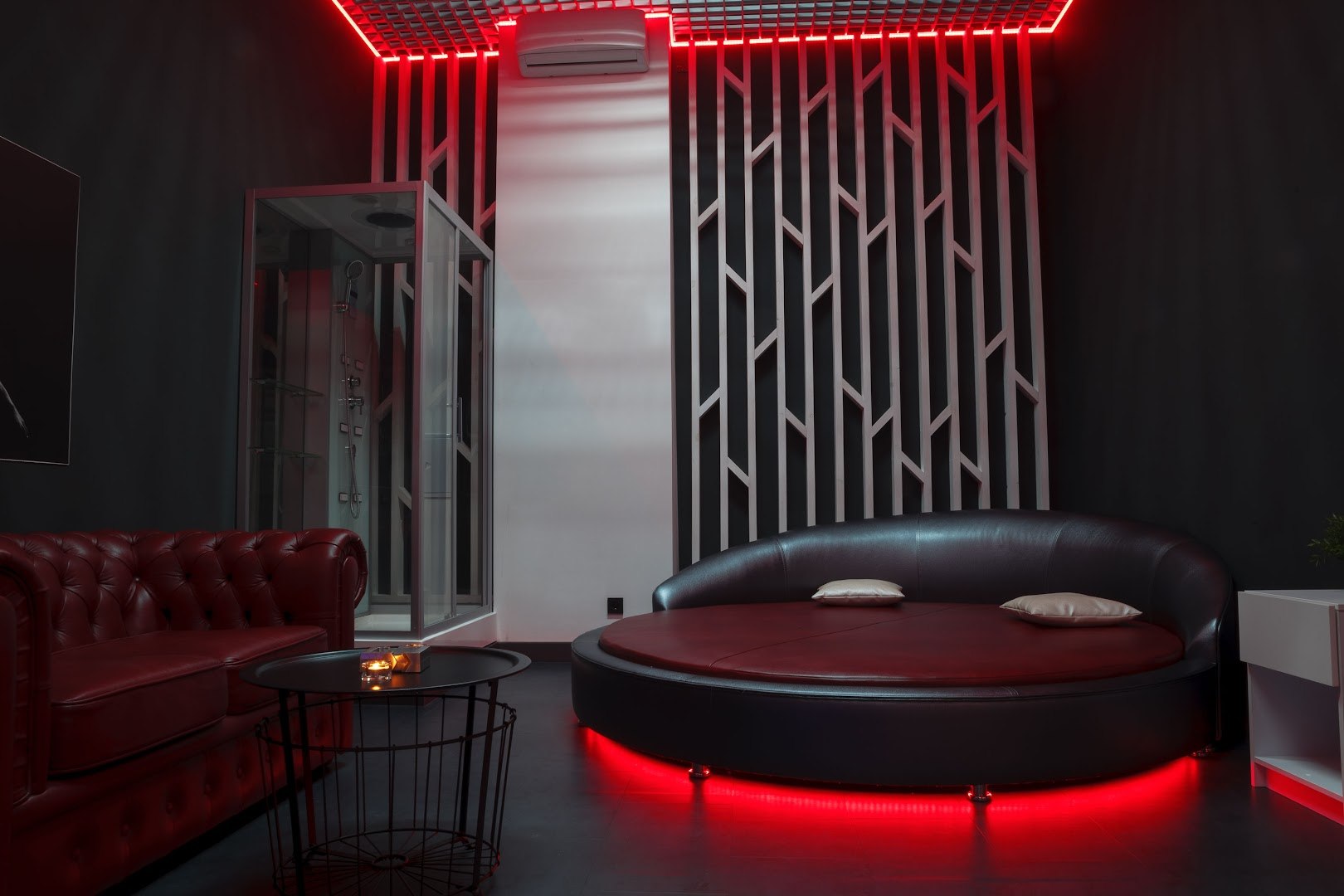 Muzhskoy Spa-Klub K9 - Erotic Massage in Nizhny Novgorod, Russia