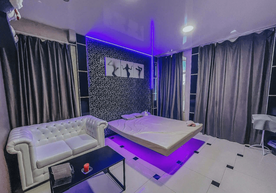 Ray Muzhskoy Klub - Erotic Massage in Nizhny Novgorod, Russia