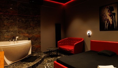 Diamond | Men's Club Novorossiysk | Men's Salon, Relaxing Massage, Thai Massage - Erotic Massage in Novorossiysk, Russia
