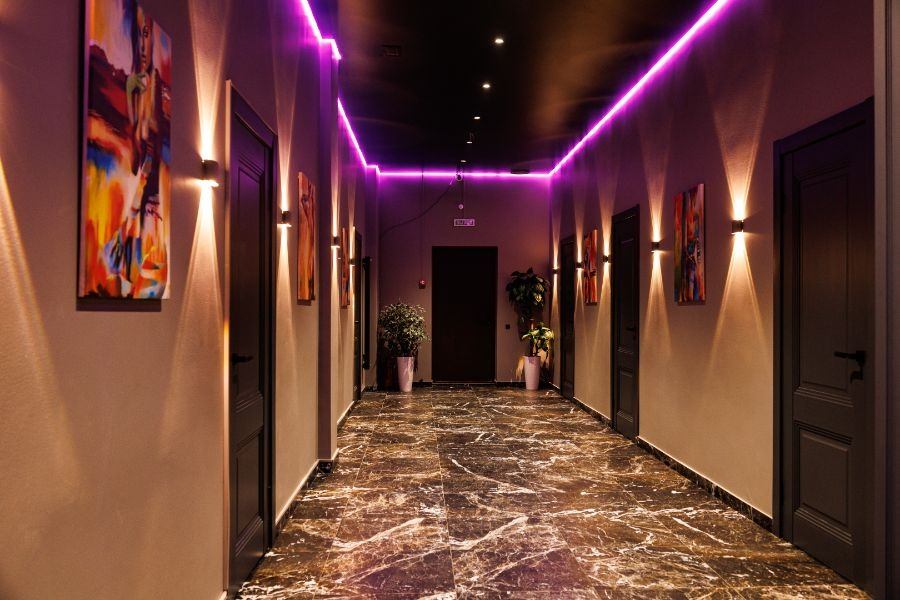 Diamond | Men's Club Novorossiysk | Men's Salon, Relaxing Massage, Thai Massage - Erotic Massage in Novorossiysk, Russia