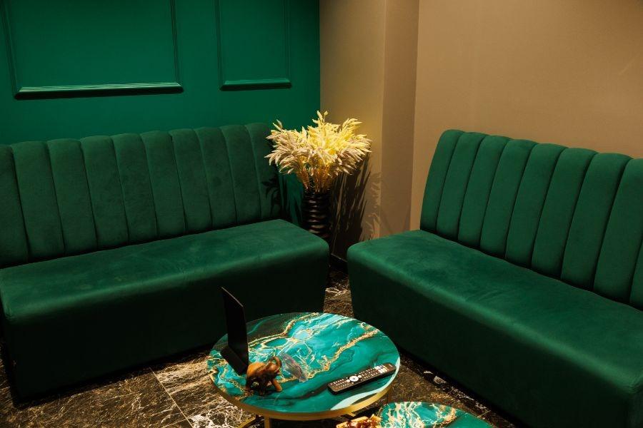 Diamond | Men's Club Novorossiysk | Men's Salon, Relaxing Massage, Thai Massage - Erotic Massage in Novorossiysk, Russia