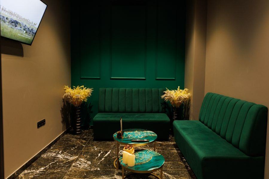 Diamond | Men's Club Novorossiysk | Men's Salon, Relaxing Massage, Thai Massage - Erotic Massage in Novorossiysk, Russia