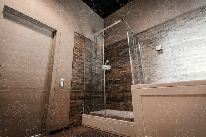 Black Lotus - Erotic Massage in Novosibirsk, Russia