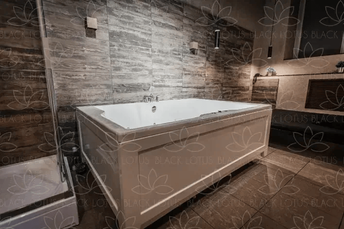 Black Lotus - Erotic Massage in Novosibirsk, Russia