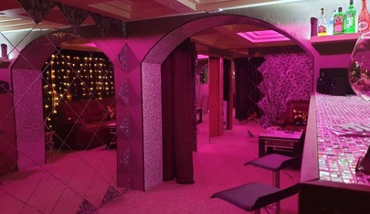 Boss (Dmitriya Shamshurina St.) - Erotic Massage in Novosibirsk, Russia