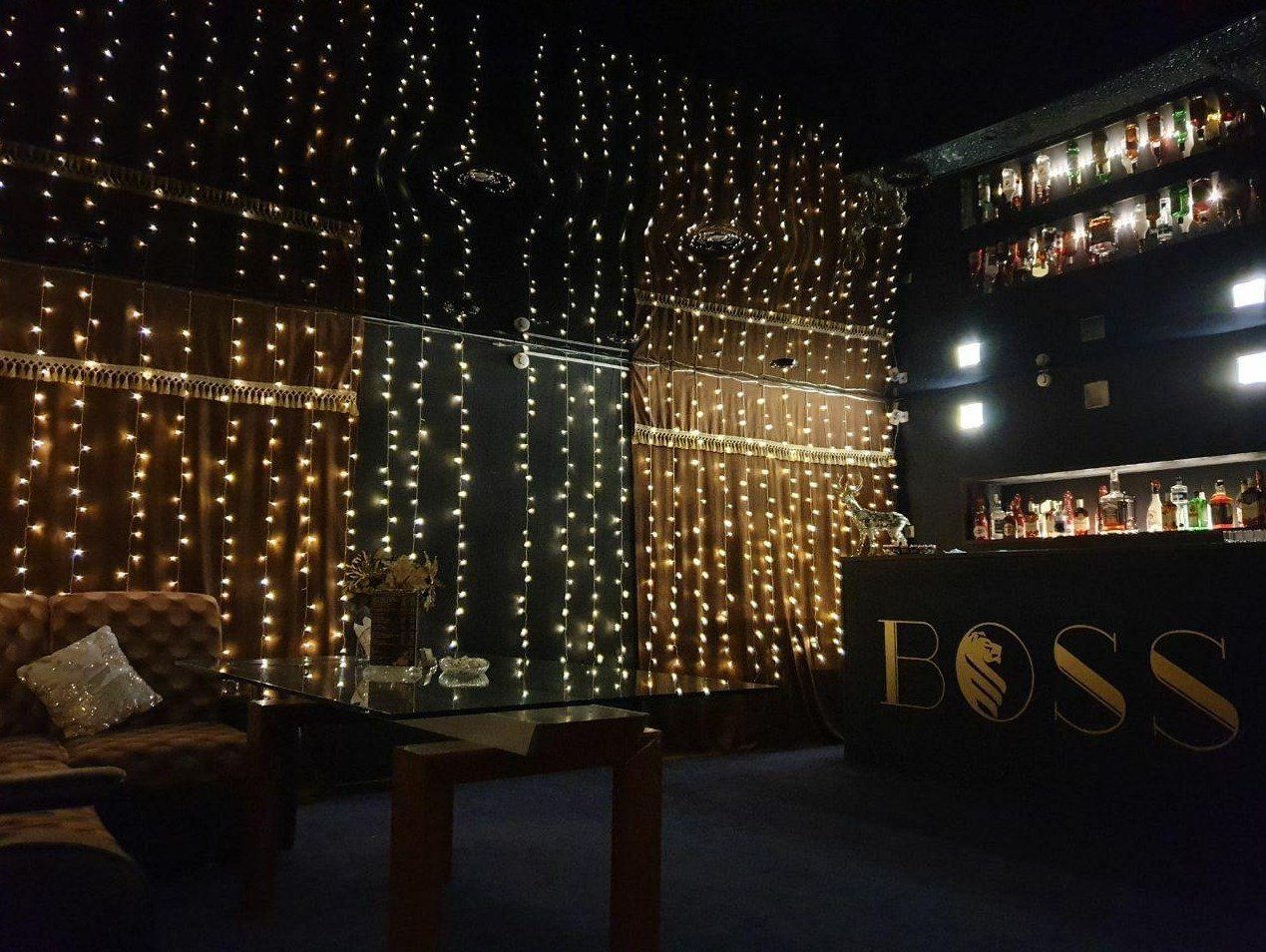 Boss (Kommunisticheskaya) - Erotic Massage in Novosibirsk, Russia