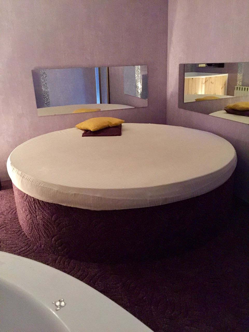 Boss - Erotic Massage in Novosibirsk, Russia